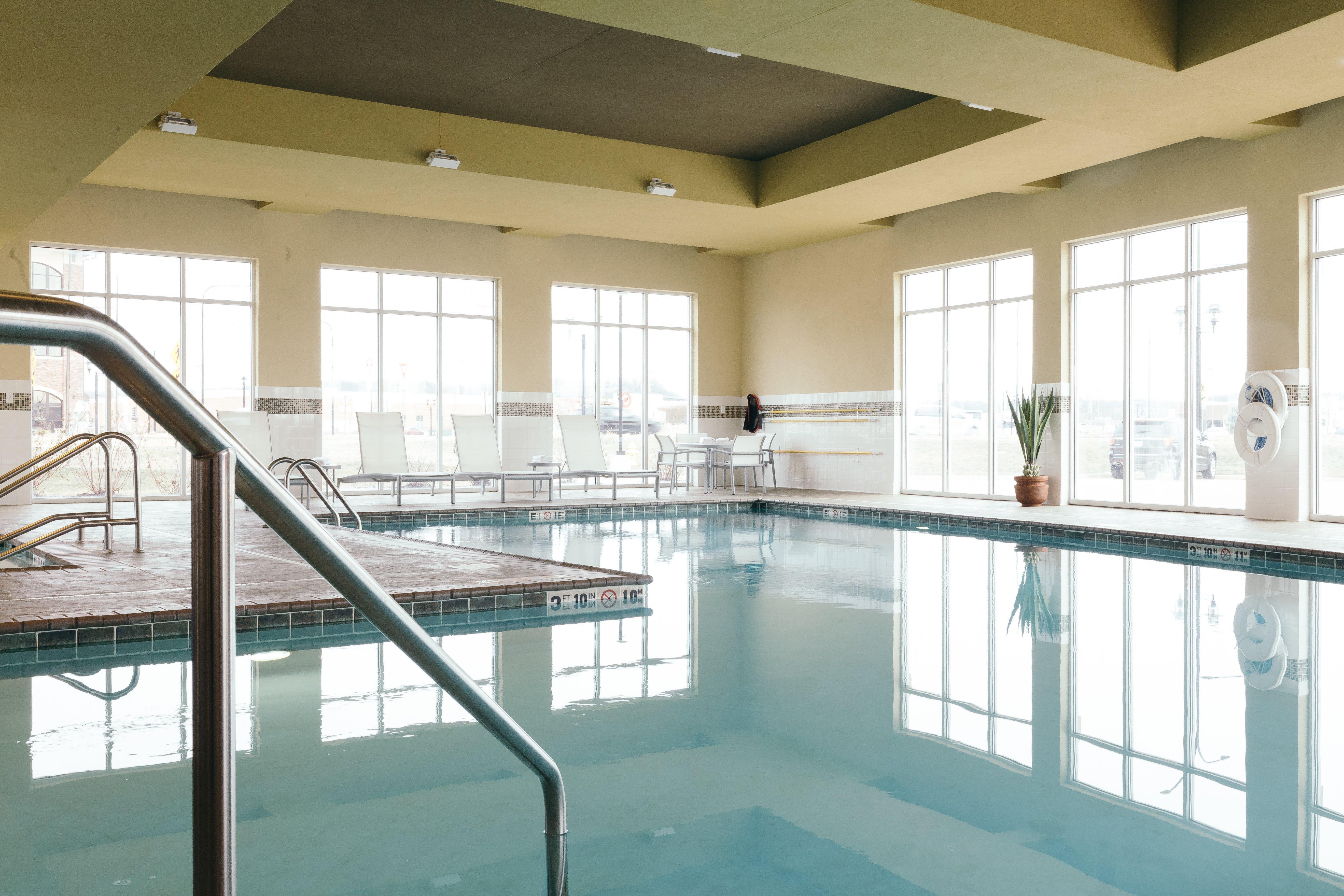 Holiday Inn And Suites East Peoria By Ihg Exteriér fotografie