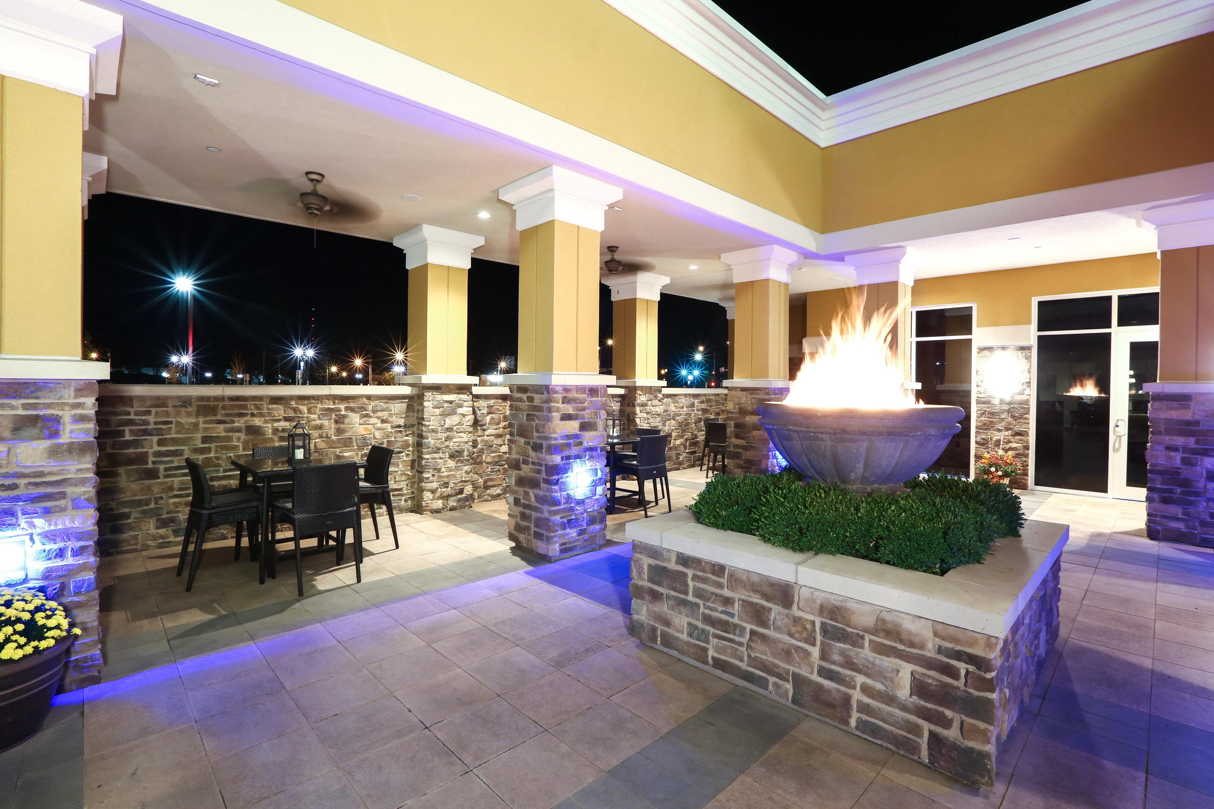 Holiday Inn And Suites East Peoria By Ihg Exteriér fotografie
